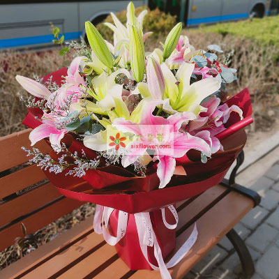 恩施8支多头百合，万事如意喜上加喜
